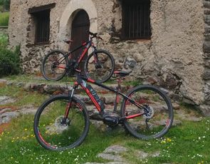 VTT e-bike Lagnano suspention devant