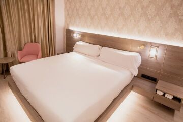 Hotel Andorre Plaza - Chambre standard matrimonial vue 3
